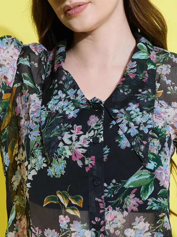 Multicolor_Chiffon_Casual_Printed_Collared_Regular_Fit_Top_For_Women