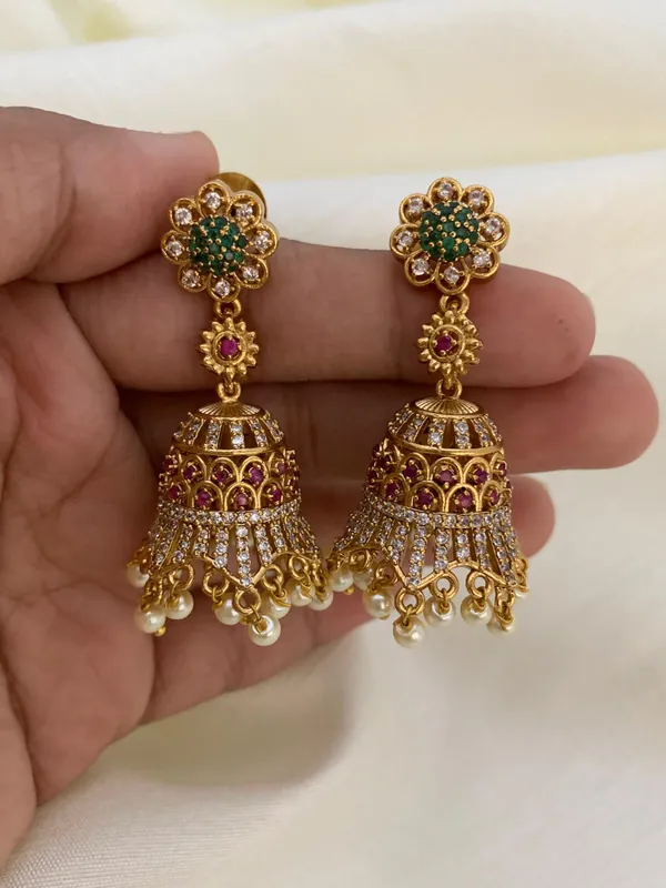 Leena_Antique_Pearl_hanging_Jhumka