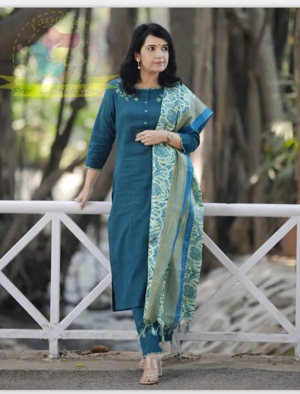 AKS TEXTILE Till Blue COTTON Printed Kurta Set For Women Price in