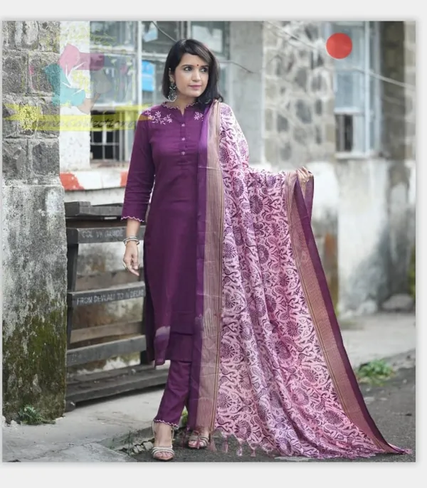 Wine_COTTON_Printed_Kurti_Pant_With_Duppta_For_Women