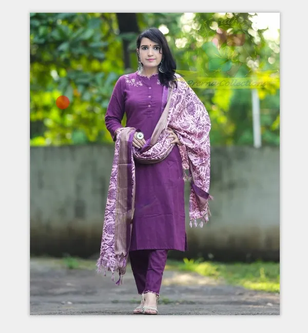 Wine_COTTON_Printed_Kurti_Pant_With_Duppta_For_Women