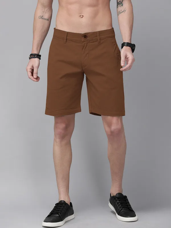 Khaki_Cotton_Blend_Premium_Solid_Chino_Shorts_For_Men