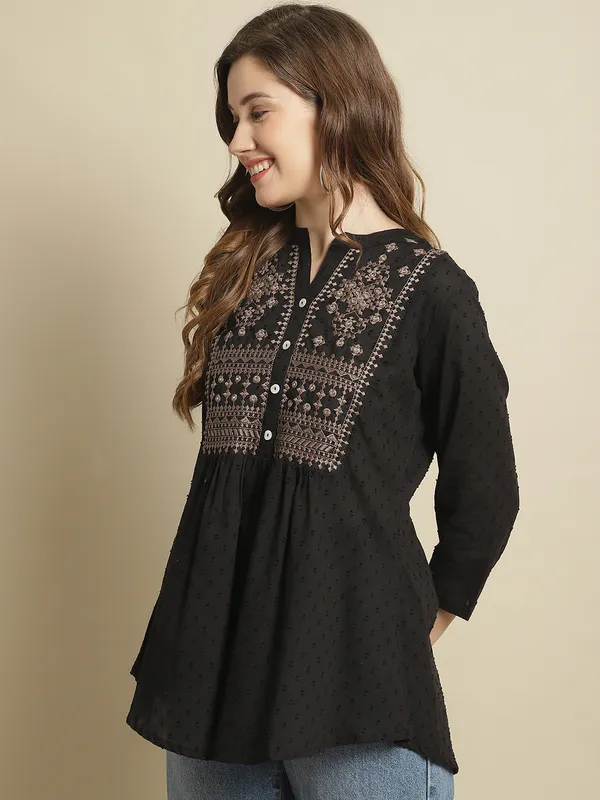 Black_Cotton_Embroidered_Flare_Style_Short_Kurti