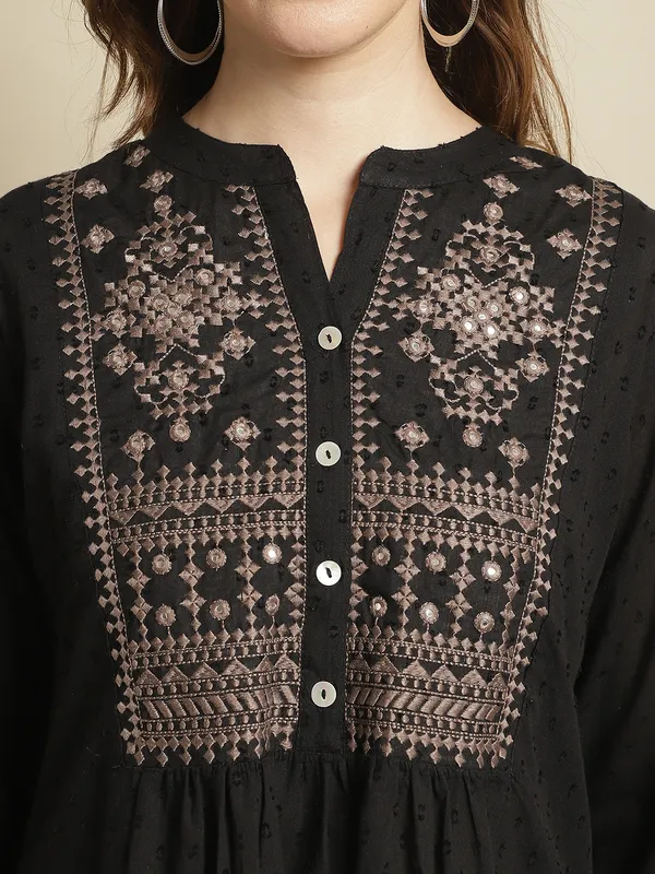 Black_Cotton_Embroidered_Flare_Style_Short_Kurti