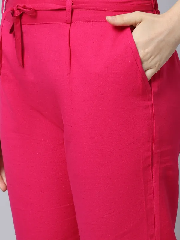 Pink_Pleat-front_Cigrette_Pants