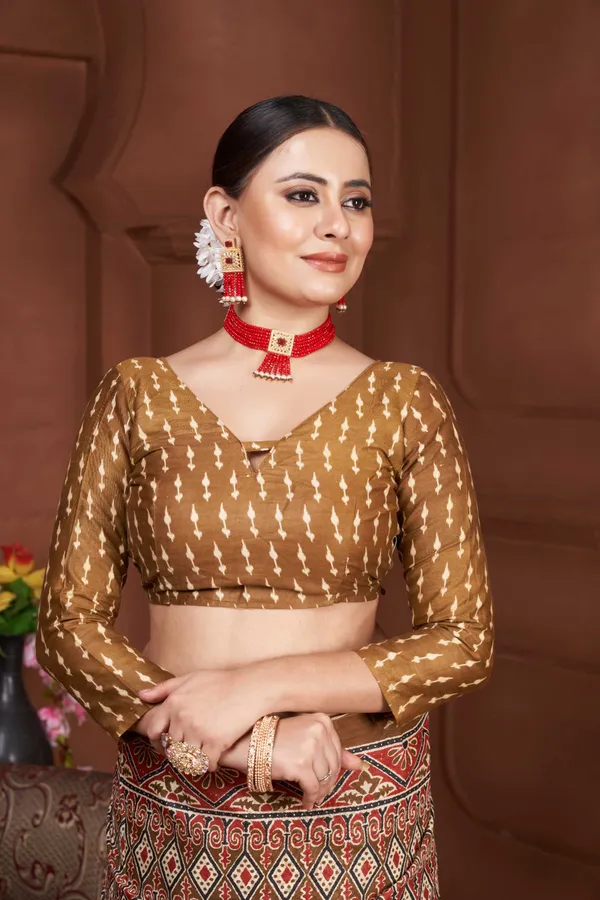 Ikkat_Print_Pure_Soft_Cotton_saree_With_Blouse_Piece