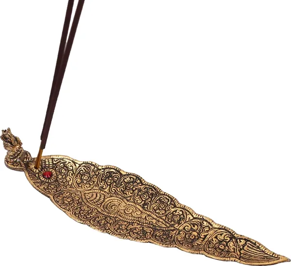 Metal_Laxmi_Ganesh_Saraswati_Statue_For_Home_Decor_Decorative_Showpiece_-_11_Cm_(Aluminium)