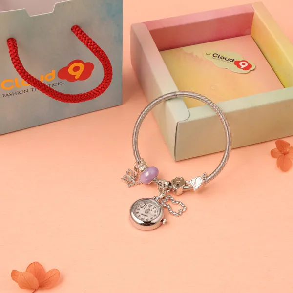 Stainless_Steel_Bracelet_Watch_for_Girls_–_Perfect_Gift