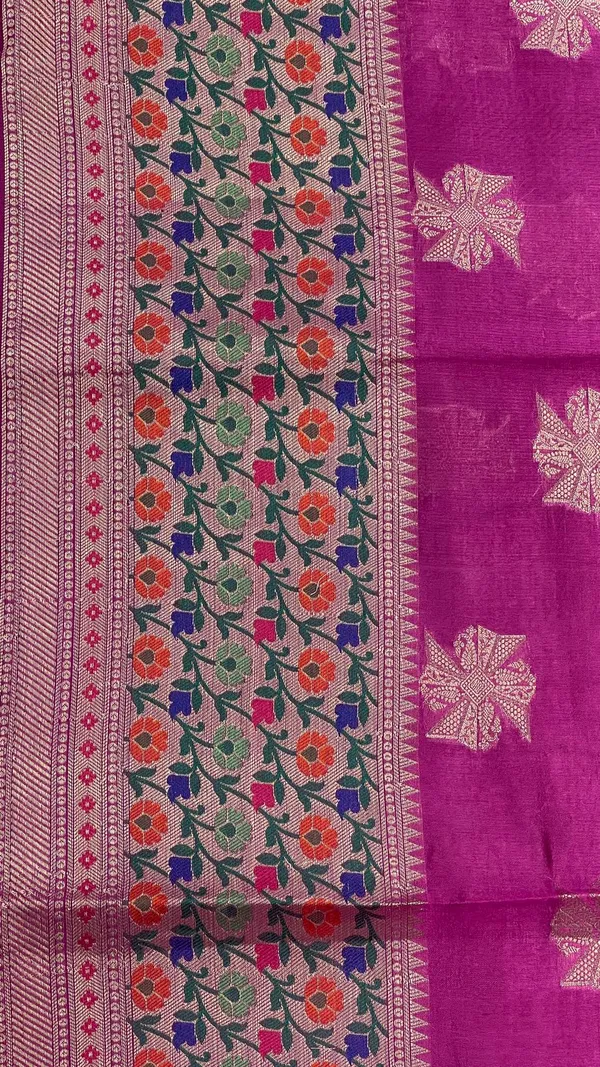 Humairah_Pure_Handloom_Magenta_Dupion_Silk_Golden_Swastik_Zari_Booti_Skirt_Floral_Mina_Border_with_Floral_Jaal_Pallu_and_Magenta_Blouse