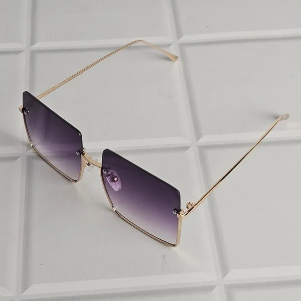 Multicolour_Polycarbonate_Casual_Sunglasses_For_Women_(Buy_1_Get_1_Free)