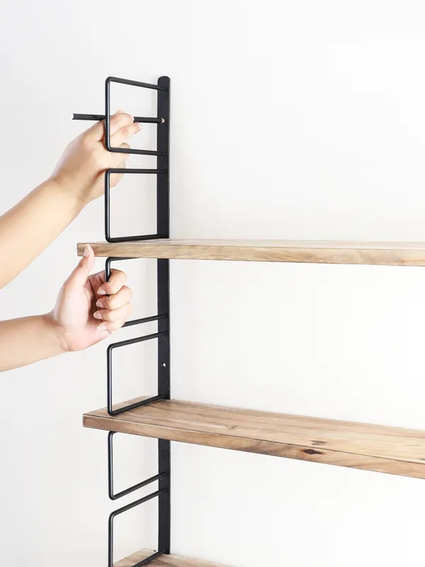 Decor_Shelves_-_Flexi_18_inch_(7U)