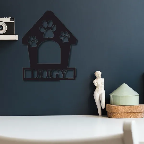 Black_Dog_House_Personalized_Name_Wood_Wall_Art