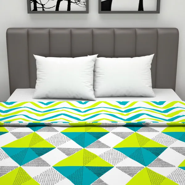 Geometric_Double_Dohar_for_Mild_Winter_(Polyester,_Green_and_Blue)