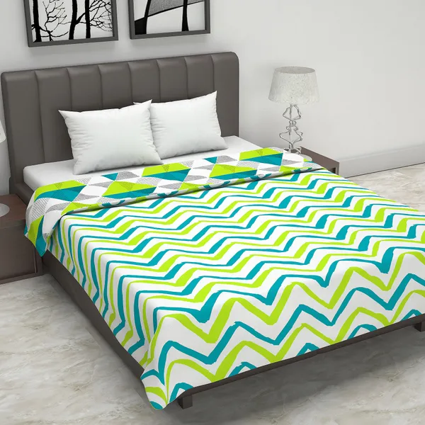 Geometric_Double_Dohar_for_Mild_Winter_(Polyester,_Green_and_Blue)