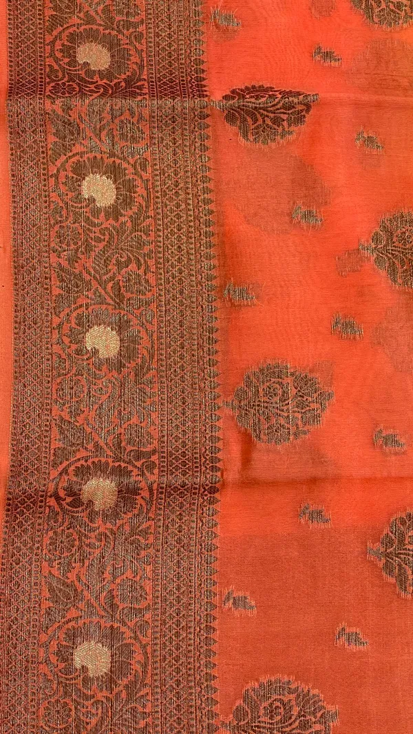 Humairah_Pure_Handloom_Yellow_Contrast_Orange_Dupion_Silk_Copper_Zari_Floral_Booti_Banarasi_Mina_Zari_Border_with_Floral_Banarasi_Pallu_and_Orange_Blouse