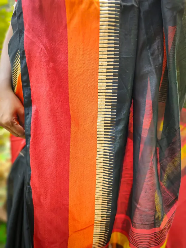 Black_Cotton_Silk_Handloom_Maheshwari_Saree