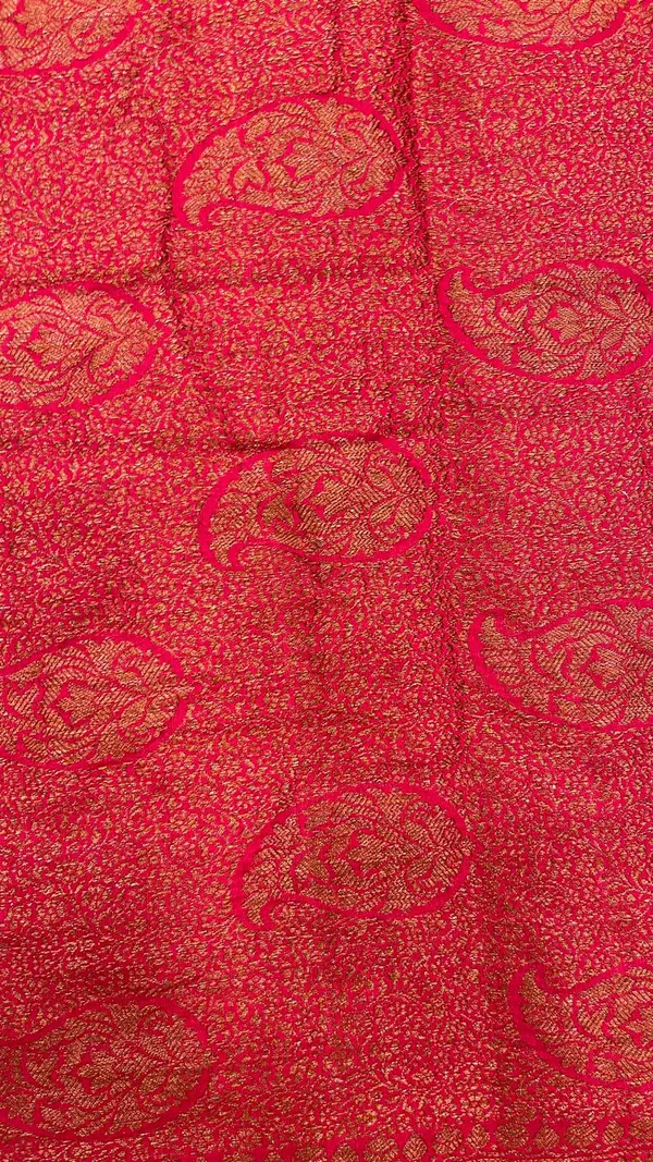 Humairah_Pure_Handwoven_Pink_Muga_Silk_Aada_Diagonal_Zari__Mina_Jaal_Chunri_Booti_Paisley_Anchal_Minakari_Zari_Paisley_Border_Banarasi_Saree_with_Pink_Blouse_piece