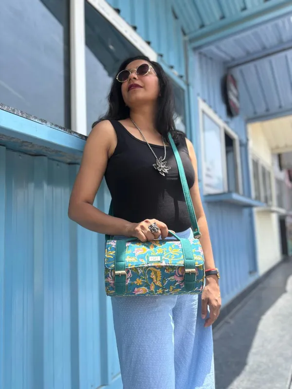 Green_Teal_Floral_Handcrafted_Cotton_Printed_Cylinder_Sling_Bag_With_Matching_Handle