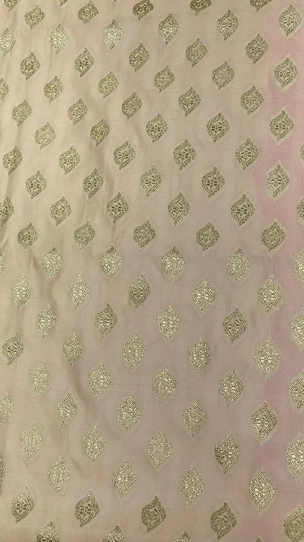 Humairah_Presents_Off-White_Katan_Silk_Floral_Light_Gold_Zari_Booti_with_Contrast_Magenta_Floral_Pallu_Banarasi_saree_and_Magenta_Blouse