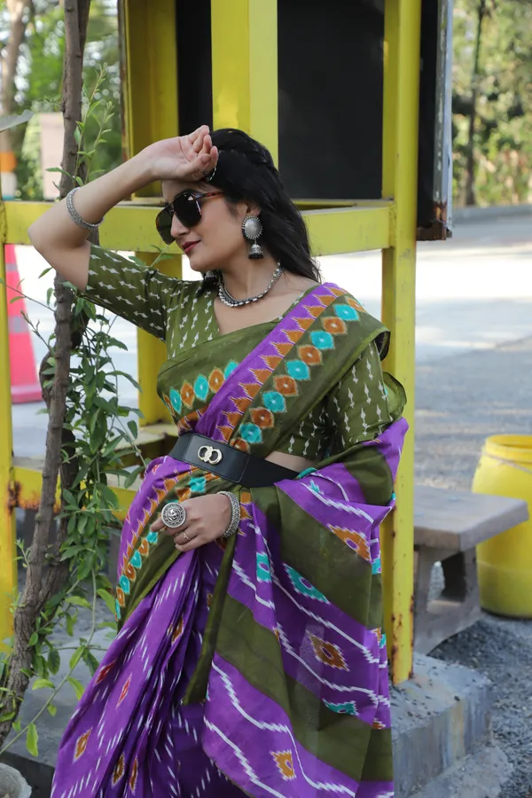 Ikkat_Hand_Block_Print_Print_Pure_Soft_Cotton_saree_With_Blouse_Piece