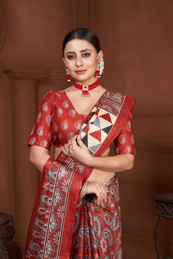 Ikkat_Print_Pure_Soft_Cotton_saree_With_Blouse_Piece