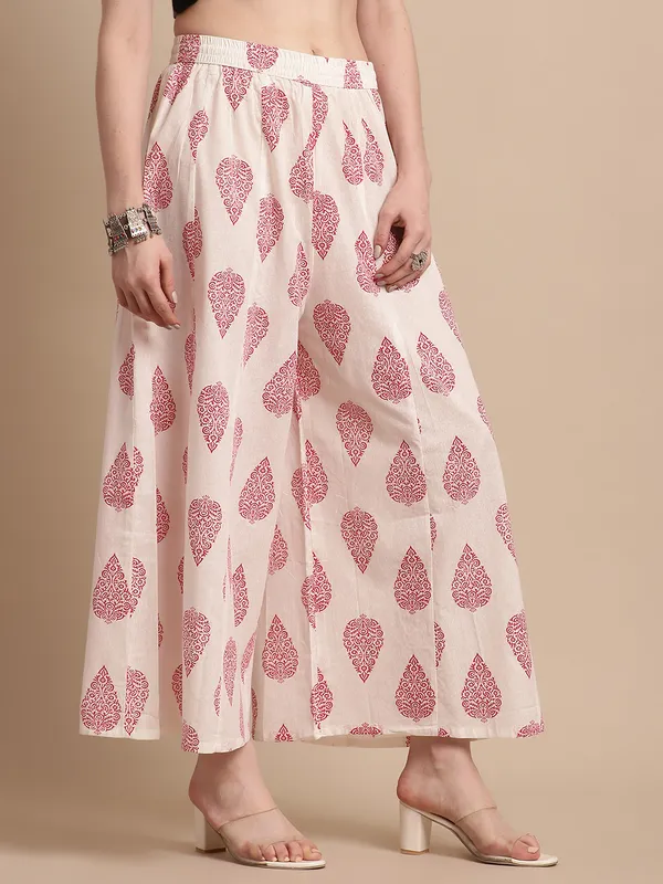 Pink_Cotton_Flair_Printed_Regular_Palazzo