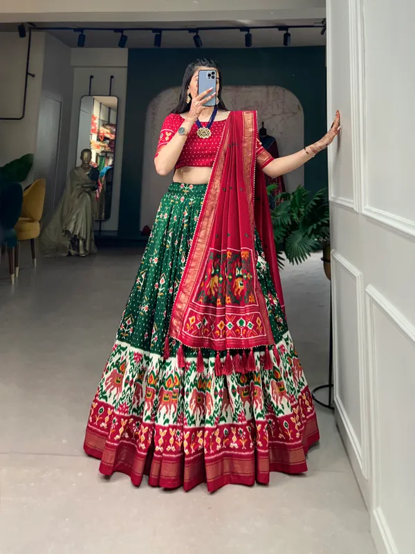 Traditional_Wear_Green_Color_Lehenga_Choli_With_Pretty_Dupatta