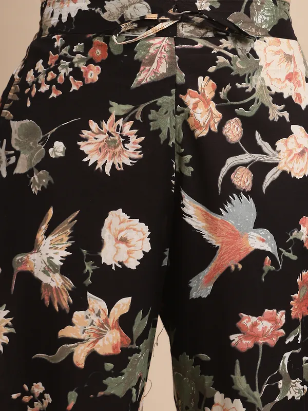 Black_Summery_Floral_Cotton_Co-ord_Set