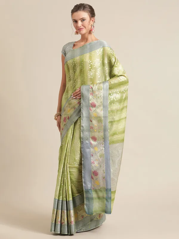 Green_Matka_Silk/Silk_Blend_Banarasi_Sarees_For_Women