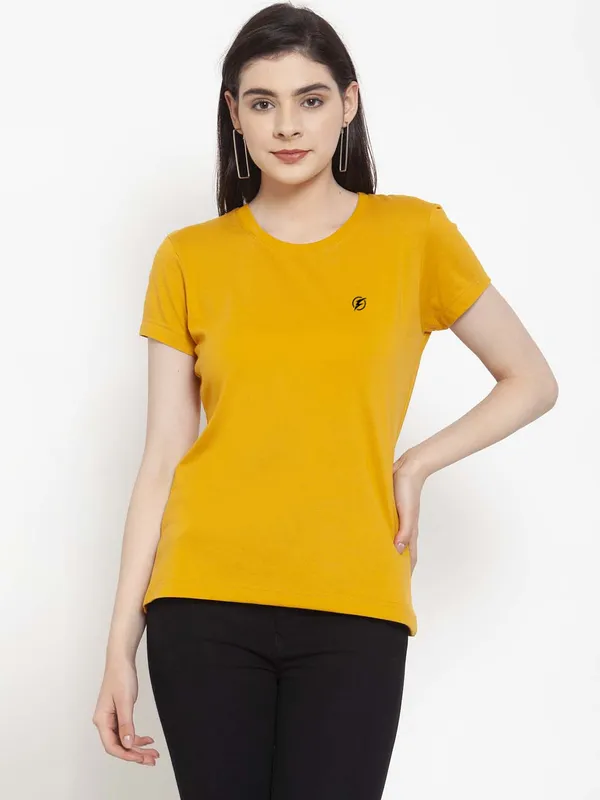 Pack_of_2_Orange_&_Mustard_Cotton_Round_Neck_Short_Sleeves_T-Shirt_For_Women