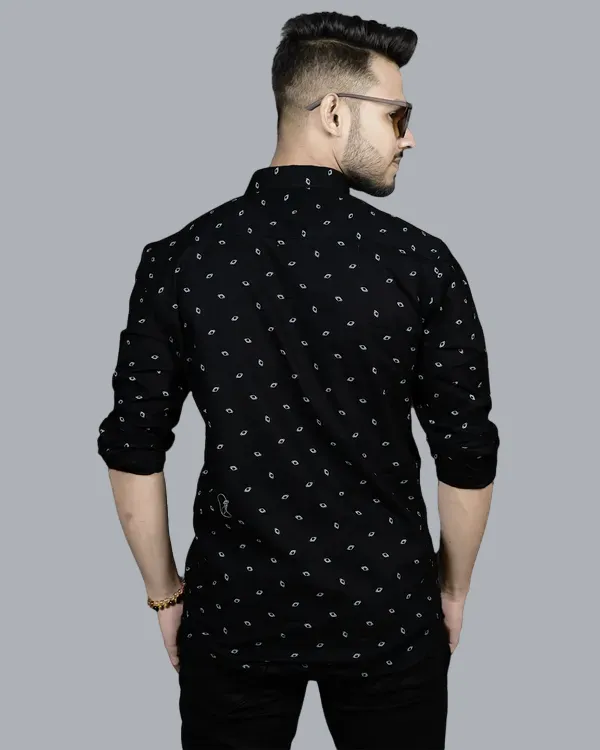 Globe_Design_Black_Shirt_Premium_Cotton_Blend