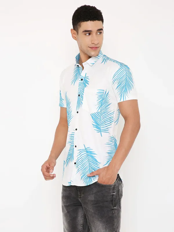 Lycra_fabric_digital_printed_Men's_ShirtHalf_Sleeves