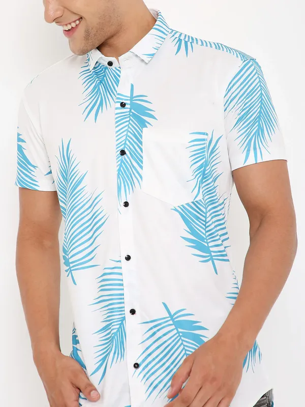 Lycra_fabric_digital_printed_Men's_ShirtHalf_Sleeves