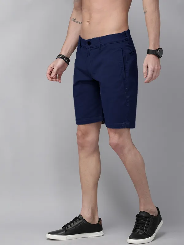 Navy_Blue_Cotton_Blend_Premium_Solid_Chino_Shorts_For_Men