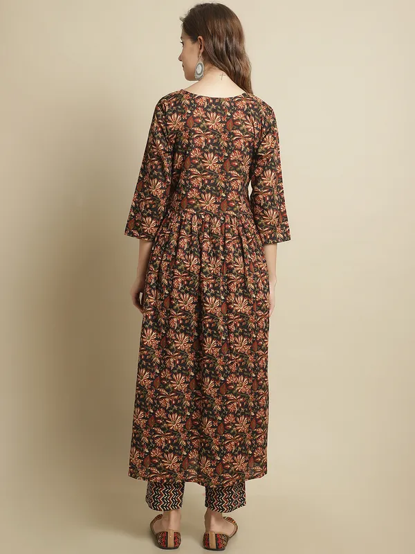 Brown_Cotton_Anarkali_Kalamkari_Flair_Suit_Set