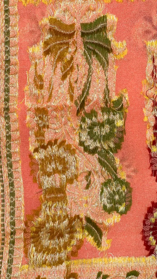 Humairah_Pure_Handwoven_Orange_Chiffon_Resham_Mina_Zari_Booti_with_Resham_Golden_Zari_Kadiyal_Banarasi_Mina_Border_with_Orange_Blouse