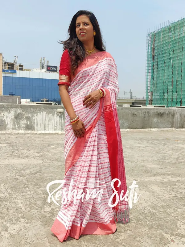 Red_&_White_Begampuri_Cotton_Saree-Sharanya