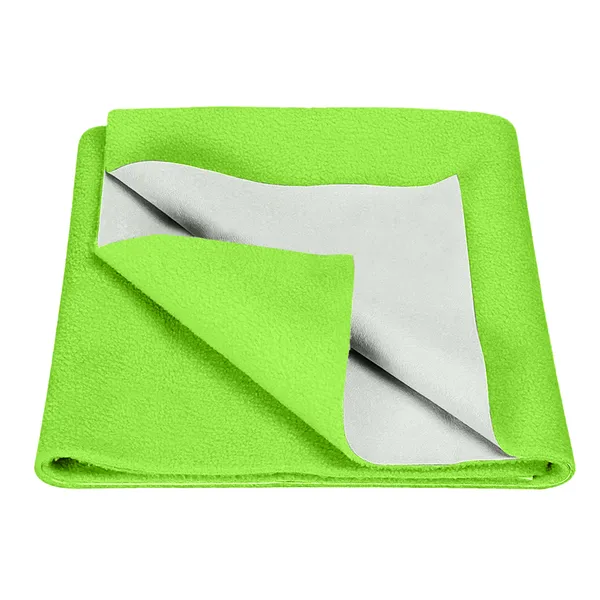 _Waterproof_Quick_Dry_Protector_Sheet,_Anti-Piling_Fleece_Extra_Absorbent_Baby_Bed_Protector,_Large_Size_(140_X_100_CM),_Pack_of_1_-PISTA_GREEN