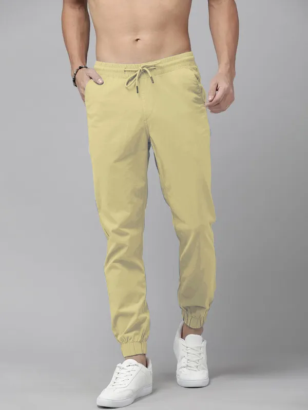 Off_White_Cotton_Blend_Premium_Solid_Joggers_For_Men