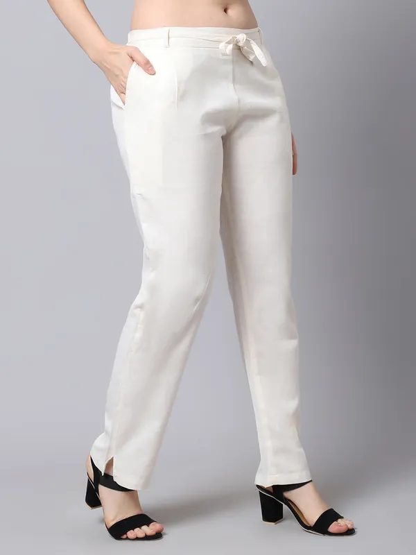 Off-White_Pleat-front_Cigrette_Pants