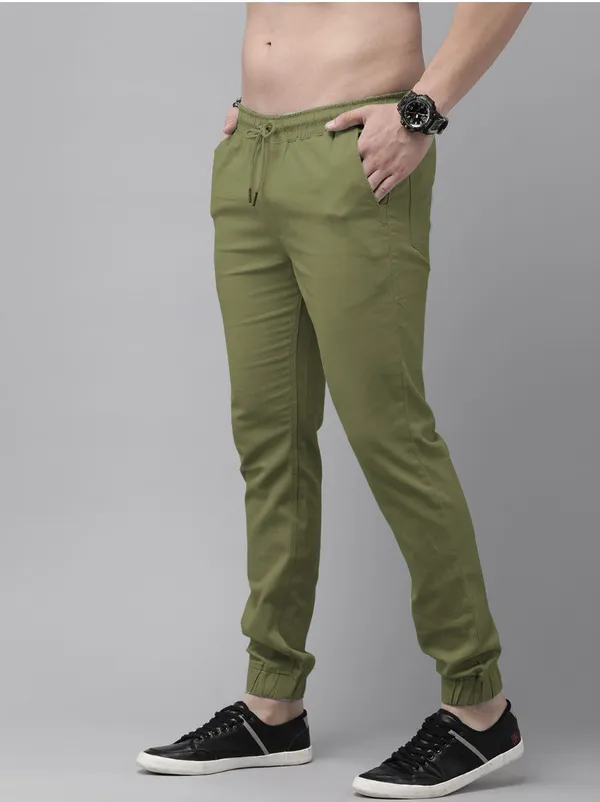 Olive_Green_Cotton_Blend_Solid_Mens_slim_fit _Joggers