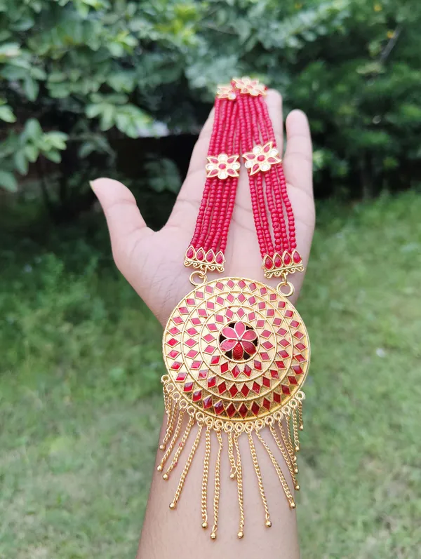 Assamese_Traditional_Gold_Plated_Red_Colour_Japi_Tassel_Jewellery_Set_For_Women