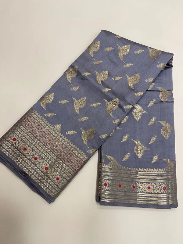 Humairah_Pure_Silk_Handwoven_Grey_Chiniya_Silk_with_Gold_Zari_Floral_Booti_&_Grey_Blouse