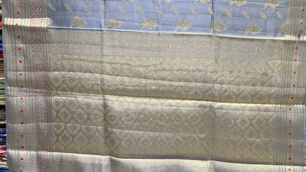 Humairah_Pure_Silk_Handwoven_Grey_Chiniya_Silk_with_Gold_Zari_Floral_Booti_&_Grey_Blouse