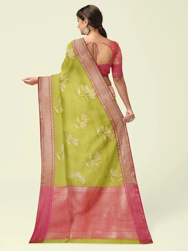 Green_Cotton_Blend_Banarasi_Sarees_For_Women