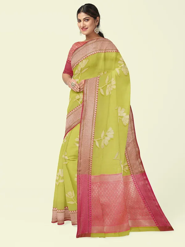 Green_Cotton_Blend_Banarasi_Sarees_For_Women