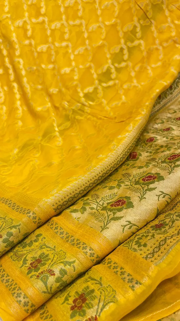Humairah_Presents_Pure_Handloom_Yellow_Chiffon_Gold_Zari_Jaal_with_Floral_Mina_Jaal_Anchal_and_Tilfi_Zari_Border_with_Yellow_Blouse
