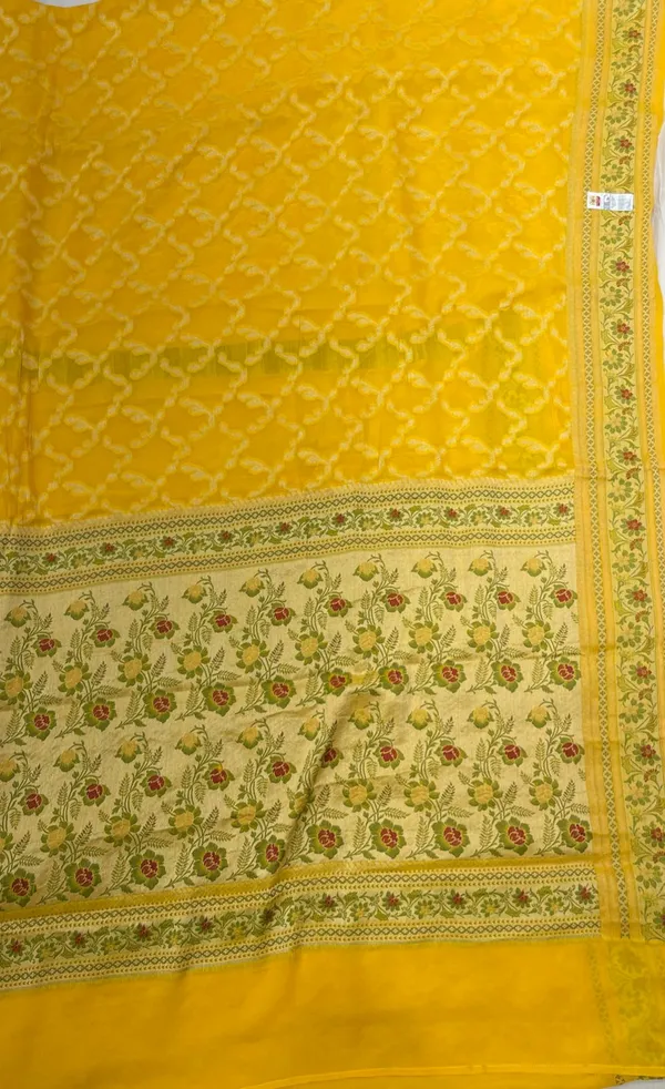 Humairah_Presents_Pure_Handloom_Yellow_Chiffon_Gold_Zari_Jaal_with_Floral_Mina_Jaal_Anchal_and_Tilfi_Zari_Border_with_Yellow_Blouse