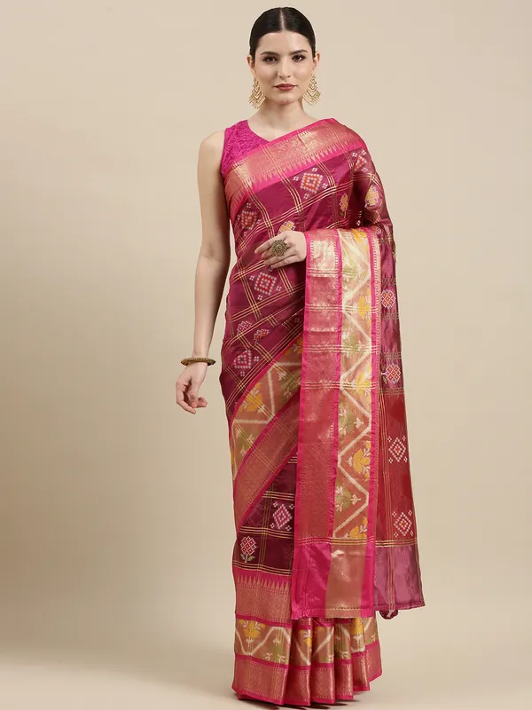 Magenta_Art_Silk_Banarasi_Sarees_For_Women