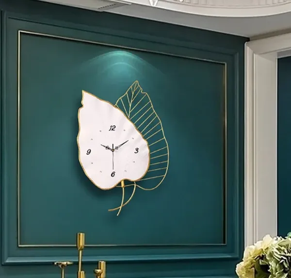Golden_&_White_Iron_Premium_&_Elegant_Rust_Free_Wallclock_Of_(24_X_20)_In